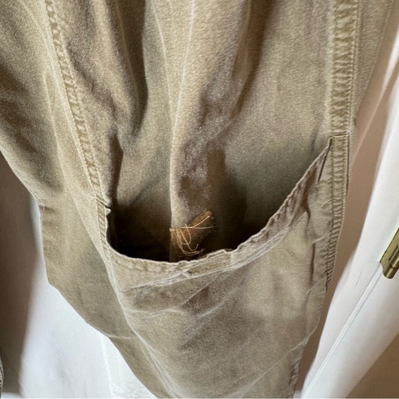 Vintage Liz Claiborne Cargo Pants - Picture 4 of 10